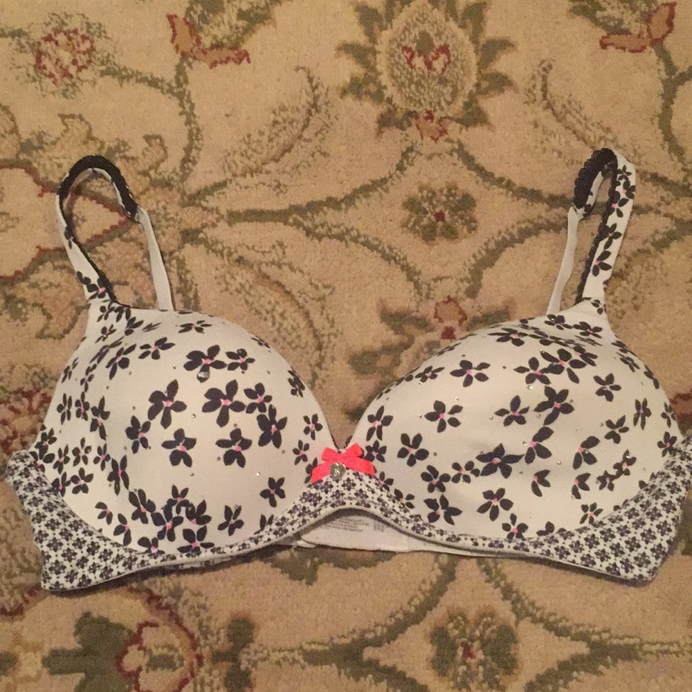 Victorias secret no wire bra